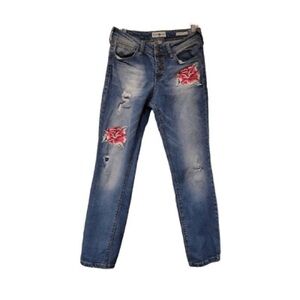 Black Daisy Relaxed Skinny Jeans